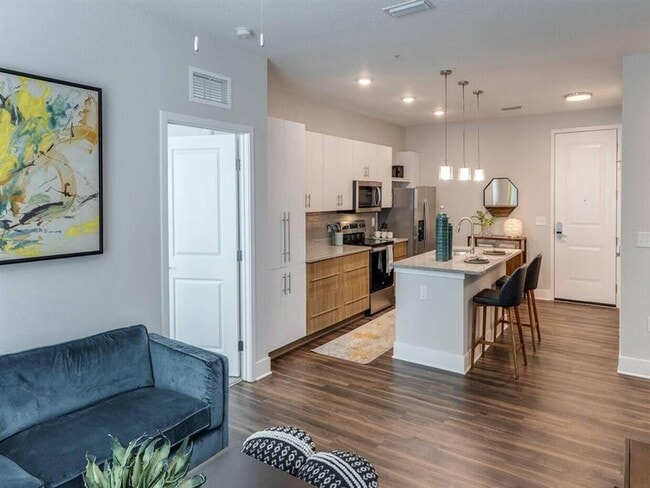 Photo - Alvista West Vue