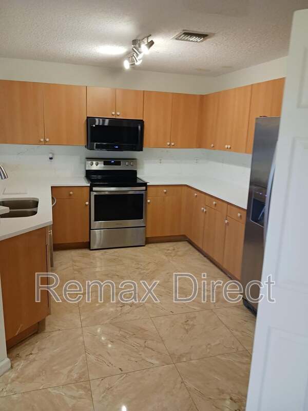 Photo - 738 Perdido Heights Dr