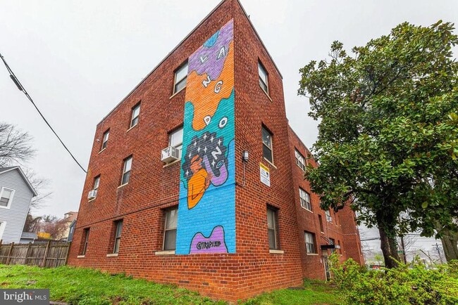 Photo - 2100 Channing St NE Unidad 2C