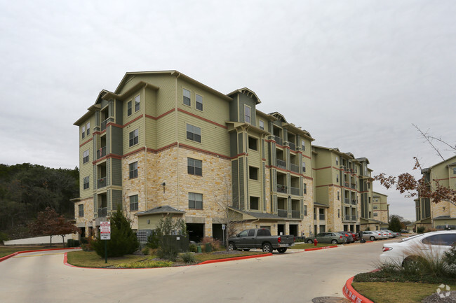 Creekside Villas Senior Village - Creekside Villas Senior Village Apartments