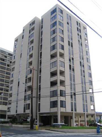Building Photo - Newly Renovated! Punahou Area