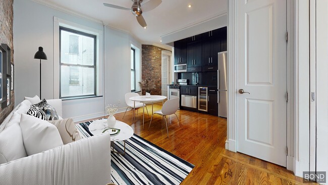 Building Photo - 432 E 13th St Unit 18 Rental