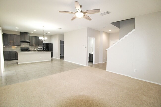 6730 Loma Blanca