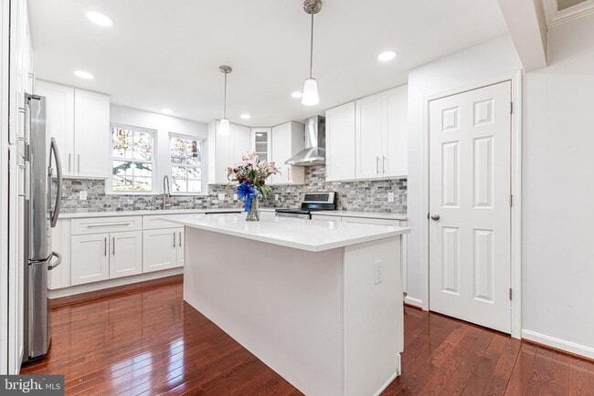 Photo - 7716 Green Garland Dr