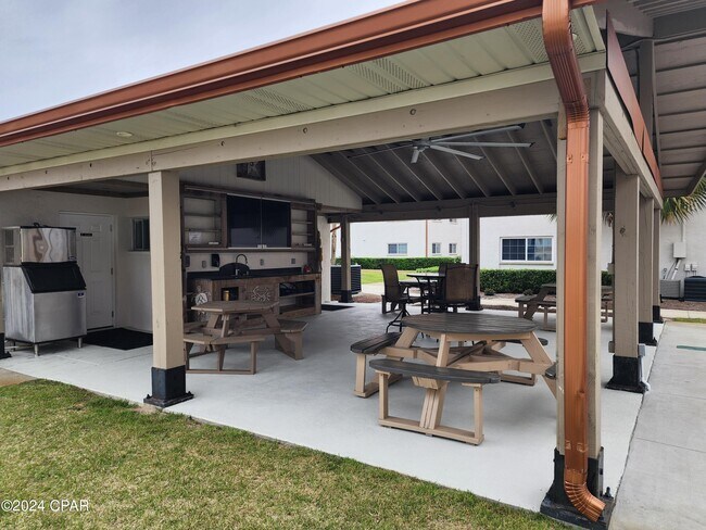 Photo - 2100 W Beach Dr Unit U101