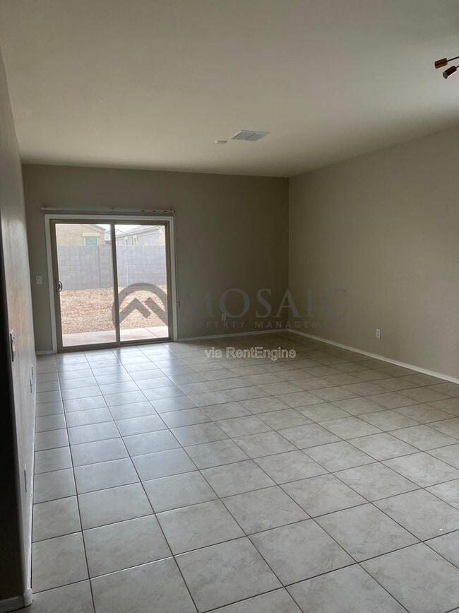 Photo - 42128 W Lunar St