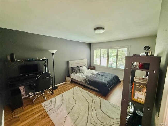 Building Photo - 10068 Larwin Ave Rental