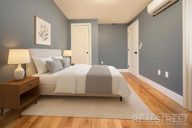 Photo - Halsey Street Unit 2