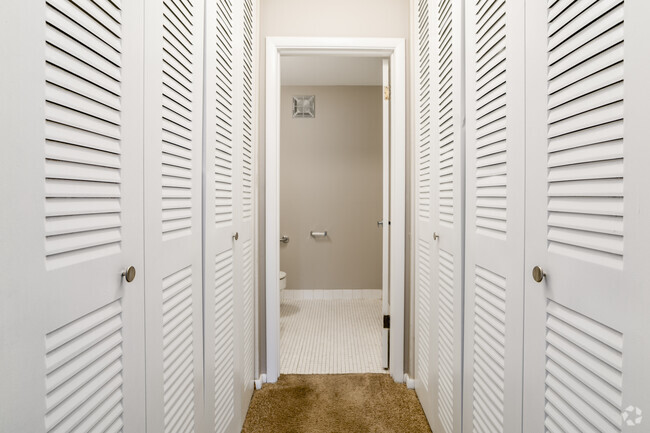 2BR, 1.5BA - 1,050SF - Primary Bedroom
