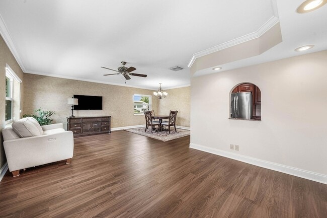 Photo - 2303 Lowson Blvd Unit D