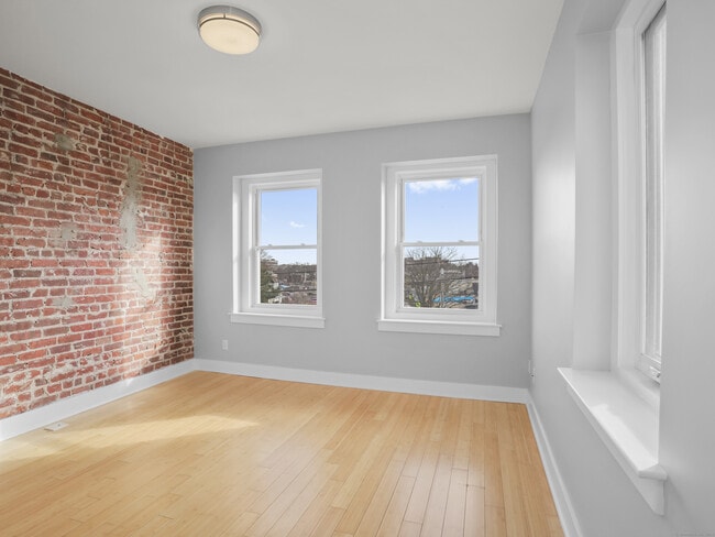 Photo - 775 Atlantic St Unit 2R