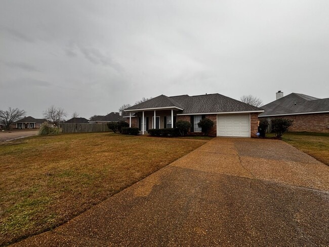 Building Photo - 4417 Blake Cir