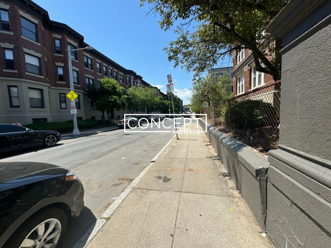 Photo - 15 Glenville Ave Unit 8