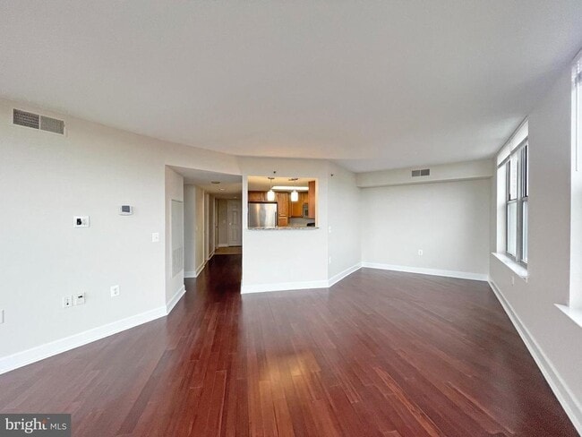 Photo - 11800 Sunset Hills Rd Unidad 722