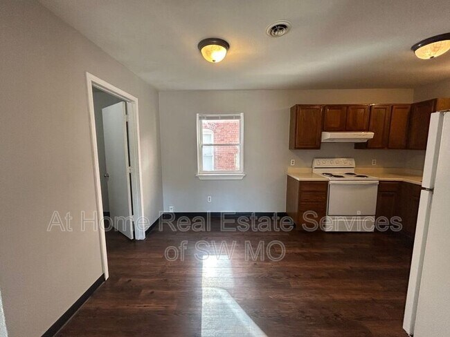 Photo - 773 South Ave Unit B