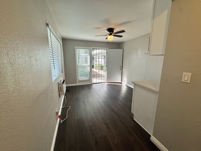 Estudio - Vista 2 - Evart Apartments