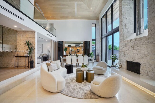 Photo - 3343 NE 166th St