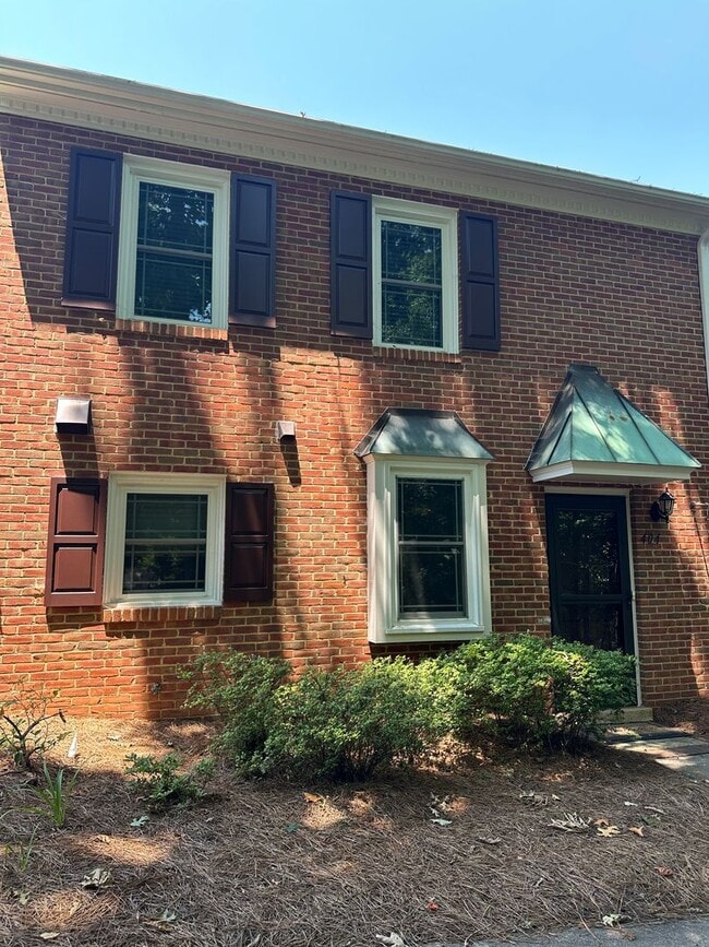 3 bedroom, 2.5 bathroom townhouse in Stone... - 3 bedroom, 2.5 bathroom townhouse in Stone...