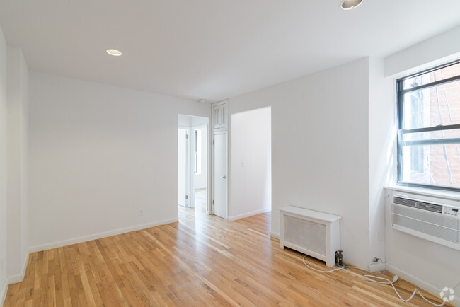 Building Photo - 334 East 78 Street Rental