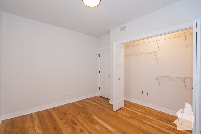 Photo - 2205 W Eastwood Ave Unit 3W
