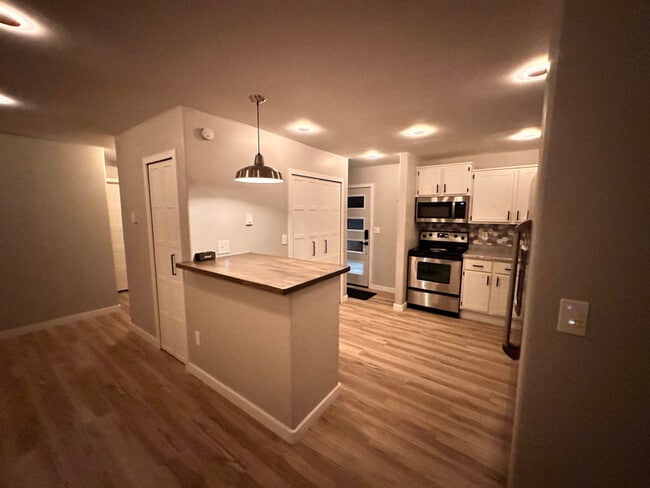 Photo - 326 E Livingston St Unidad unfurnished