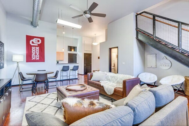 Photo - Large furnished Townhome in Norman!