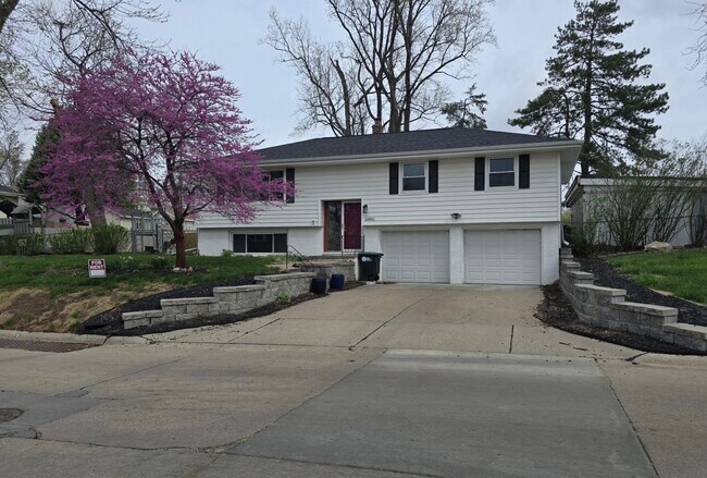 Building Photo - 20502 Cleveland St