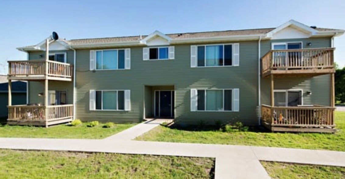 Bayview Apartments & Townhomes - Bayview Apartments & Townhomes