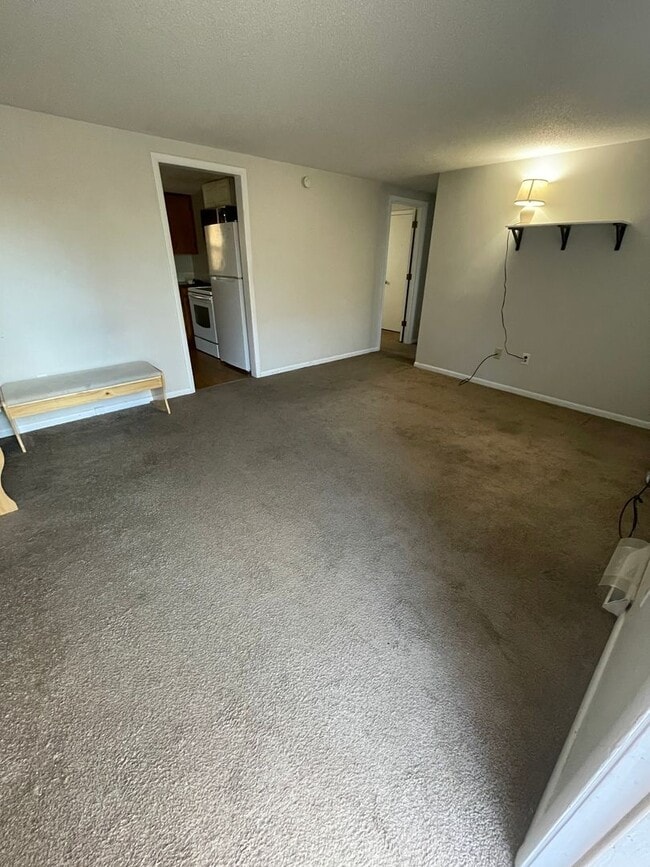 Photo - 3 bed/ 1 bath Single Family House