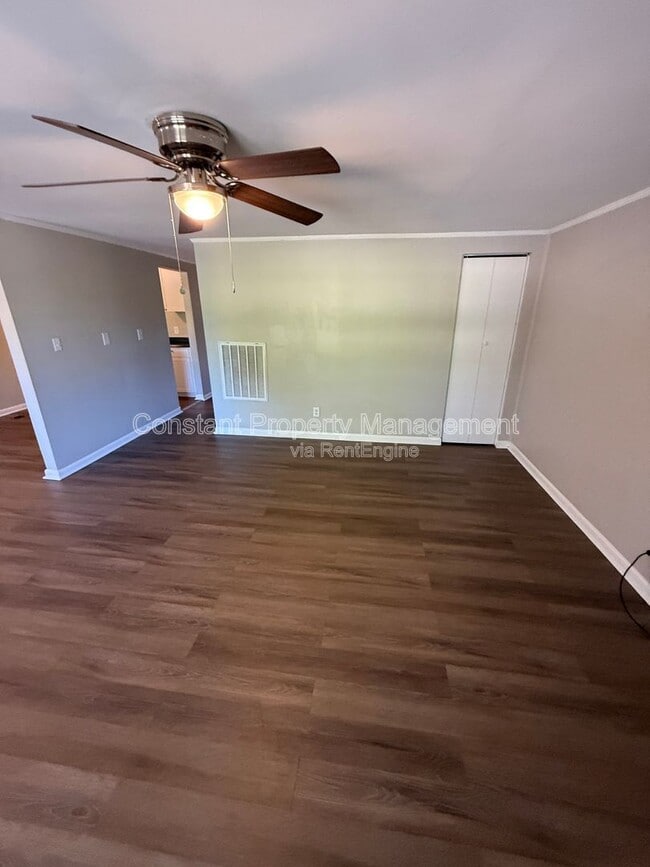 Photo - 2485 Bristol Dr