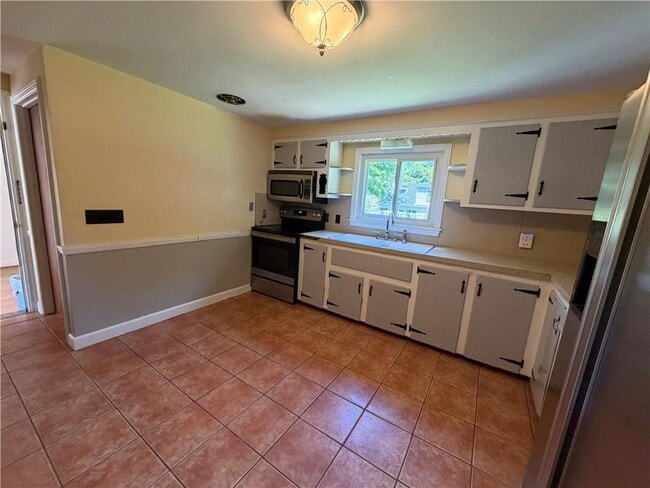 Photo - 11 Terrace Dr