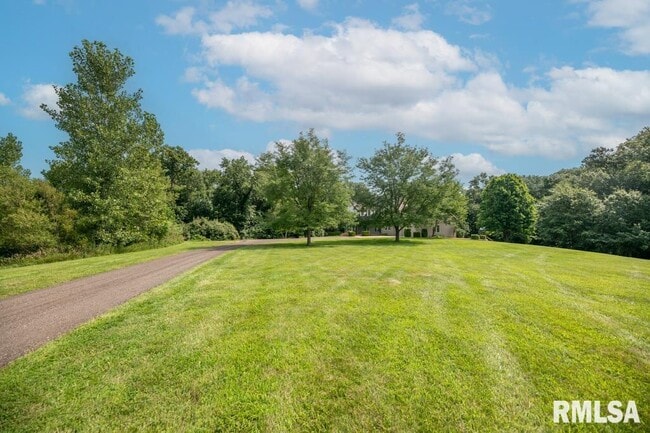 Photo - 5126 N Kickapoo-Edwards Rd