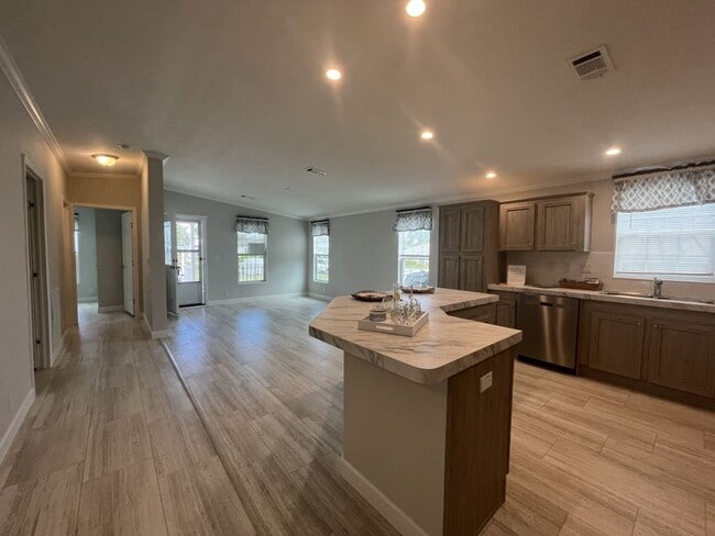 Photo - 142 Bimini Cay Cir