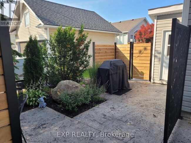 Photo - 50 Trott Blvd