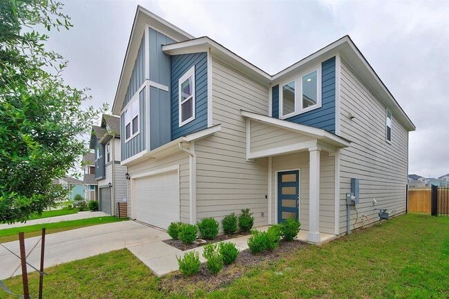 Photo - 2911 St Regis Dr