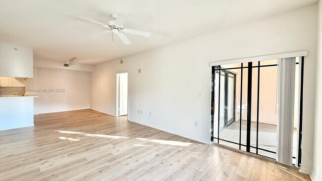 Photo - 2808 Amalei Dr Unit 203