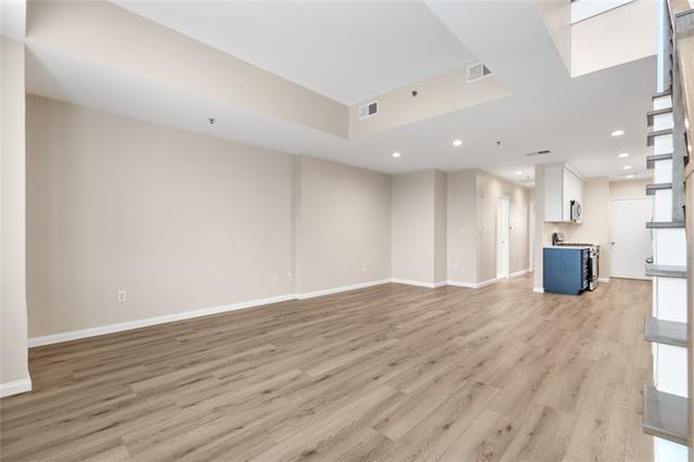 Photo - 4611 Travis St Unit 801B
