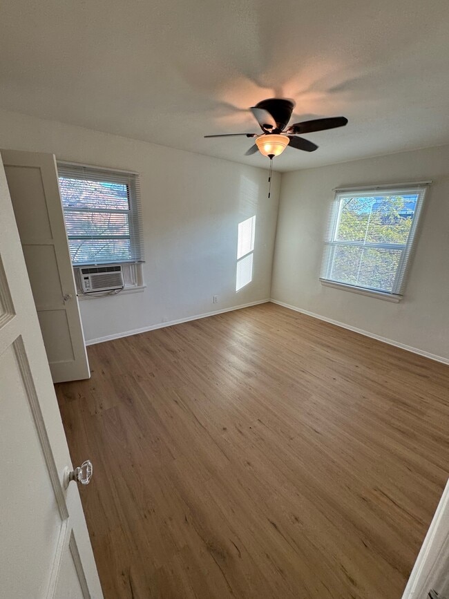 Dormitorio 1 - 5981 Guthrie Ave Unidad 3