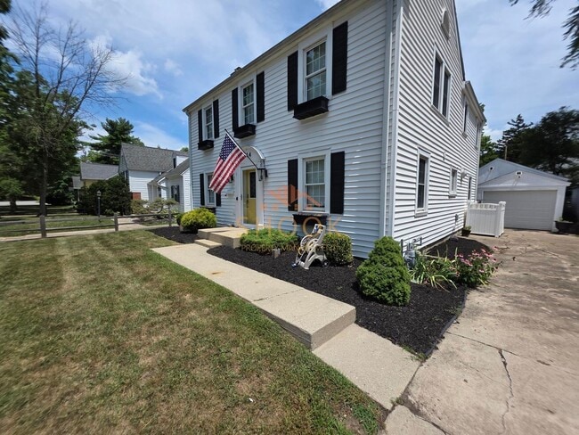 Photo - AVAILABLE JANUARY 2027 - BEAUTIFUL AND UNIQUE 4 BR HOME ACROSS CAMPUS