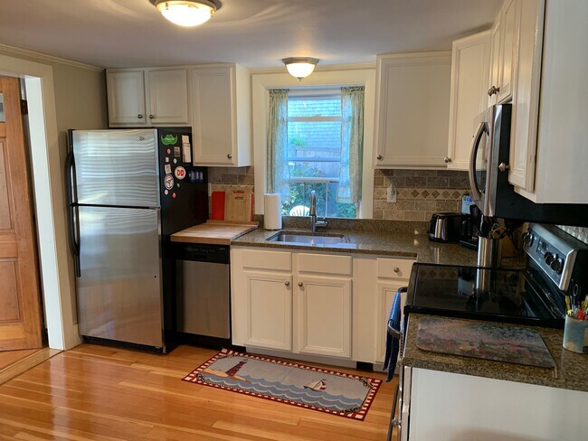 25 Extension St