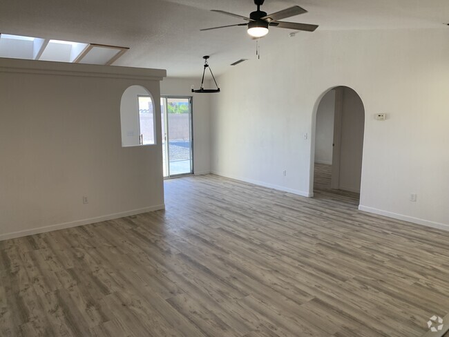 Building Photo - 2860 Barite Dr Rental