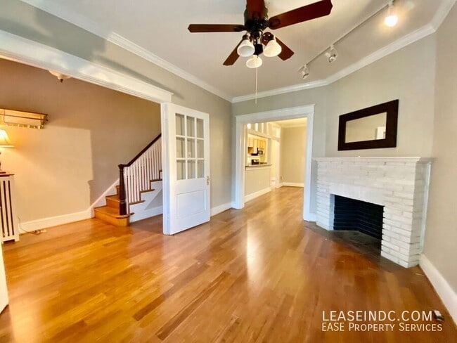 Photo - 1424 Oak St NW