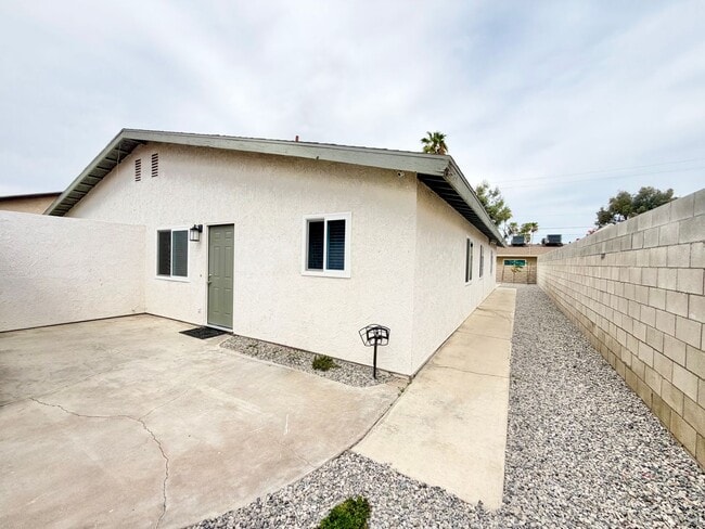 33612 Wishing Well Trail
