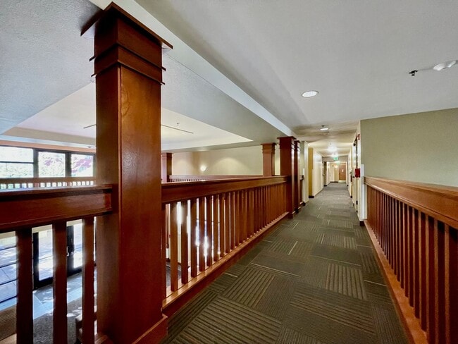Pearl Court