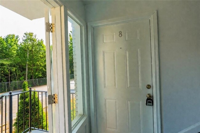 Photo - 166 Anderson Ave NW Unidad B08