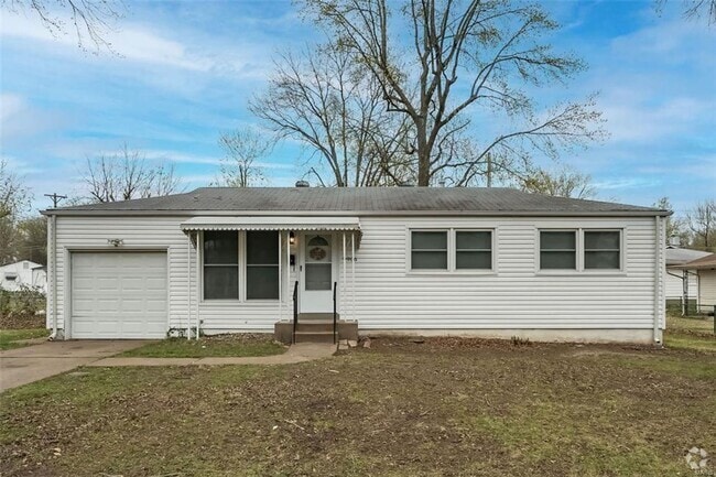 Building Photo - 9906 Calumet Dr Rental