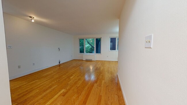 Photo - 2400 41st St NW