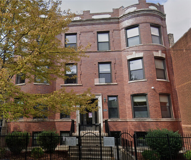 Photo - 2834 N Albany Ave Unidad G Rental
