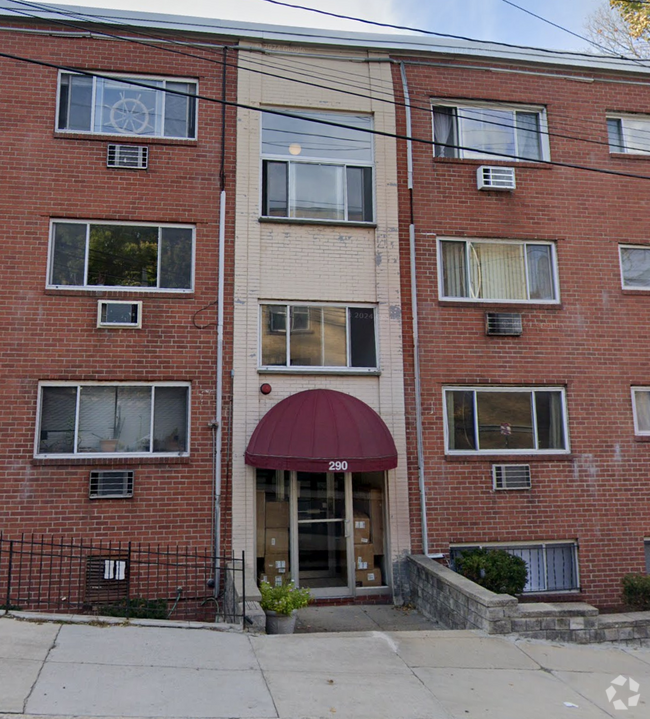 Building Photo - 290 Corey Rd Unit 24 Rental
