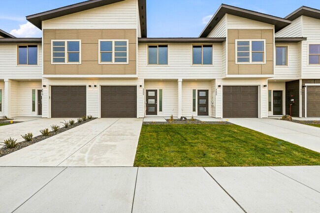 Photo - 4609 Rd 114